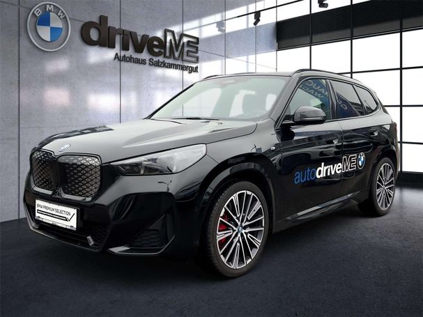 BMW iX1 eDrive20 150 kW image number 2