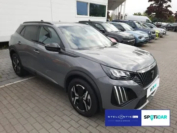 Car image 3