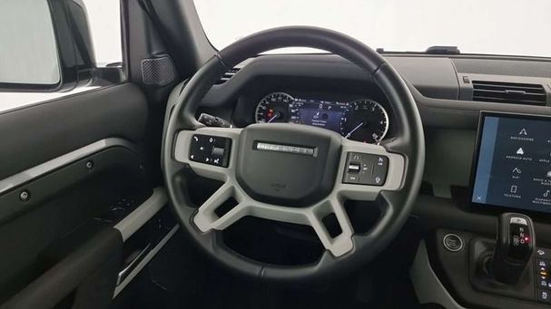 Land Rover Defender SE 147 kW image number 12