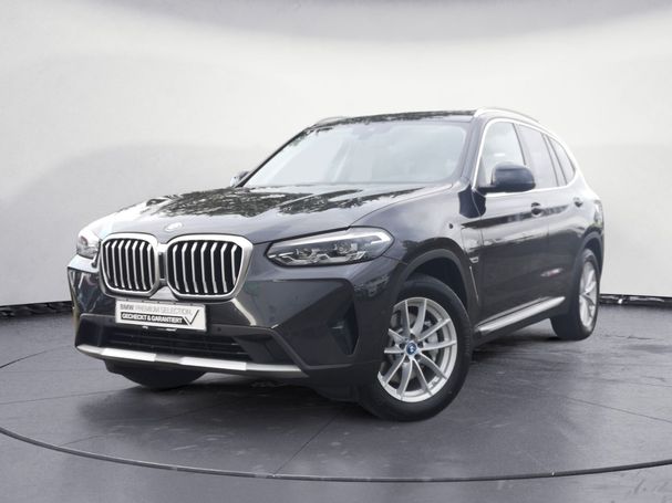 BMW X3 xDrive30e 215 kW image number 1