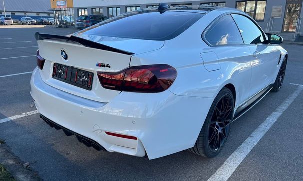 BMW M4 DKG 331 kW image number 2