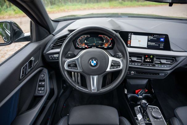 BMW 118i 103 kW image number 29