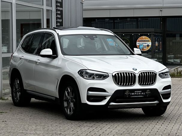 BMW X3 xDrive 210 kW image number 2