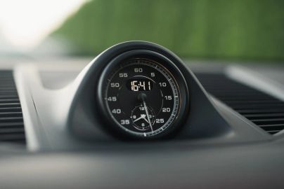 Car image 37