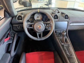 Car image 39