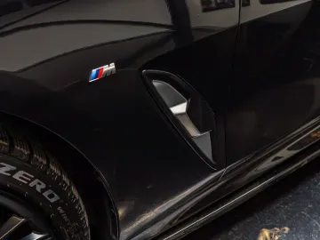 Car image 40