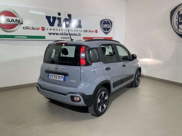 Fiat Panda Cross 1.0 Hybrid City 51 kW image number 2