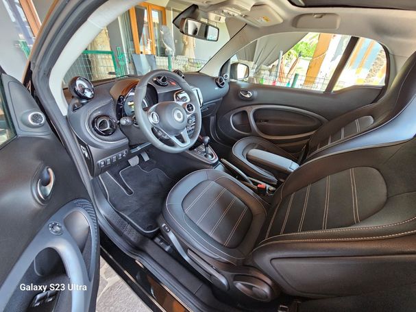 Smart ForTwo coupe EQ 60 kW image number 12