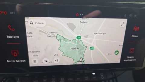 Car image 21
