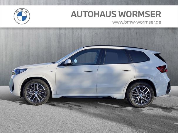 BMW iX1 xDrive30 230 kW image number 5