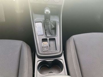 Car image 26