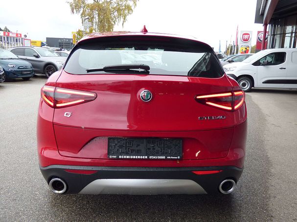 Alfa Romeo Stelvio 2.2 Super 133 kW image number 4