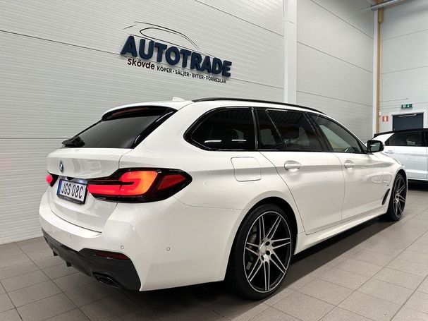 BMW 520d Touring xDrive 140 kW image number 7