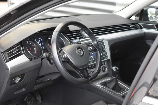 Volkswagen Passat 1.4 TSI Comfortline 93 kW image number 3