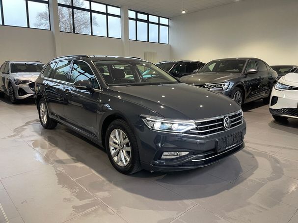 Volkswagen Passat 2.0 TDI Business DSG 110 kW image number 2