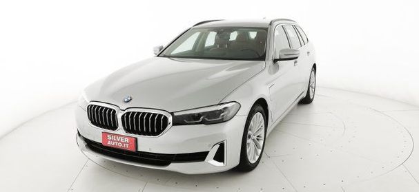 BMW 530e Touring xDrive Luxury 185 kW image number 1