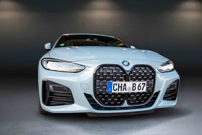 Car image 27