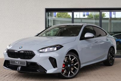Car image 23