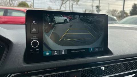 Car image 24