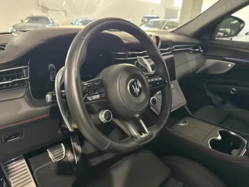 Car image 49
