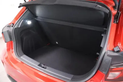Car image 34