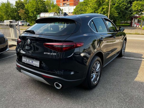 Alfa Romeo Stelvio 2.0 Super 147 kW image number 3