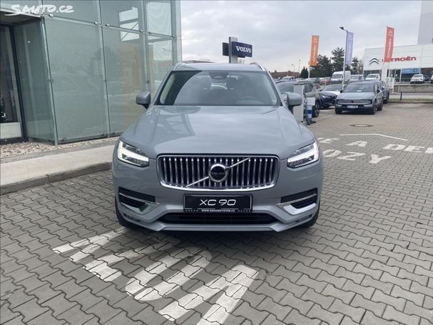 Volvo XC90 B5 AWD Plus 173 kW image number 4