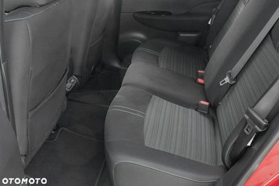 Car image 31