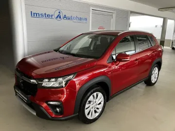 Car image 4
