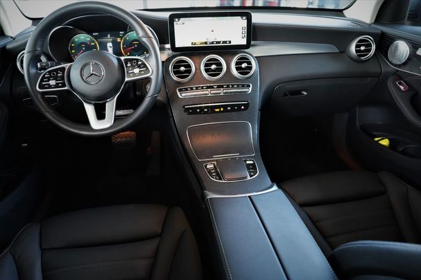 Mercedes-Benz GLC 400 d 4Matic 243 kW image number 17