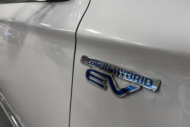 Mitsubishi Outlander 4WD 165 kW image number 27