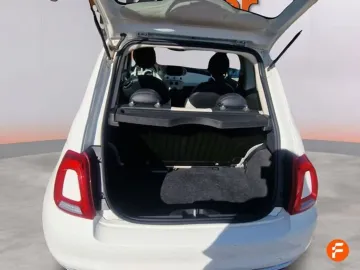 Car image 26