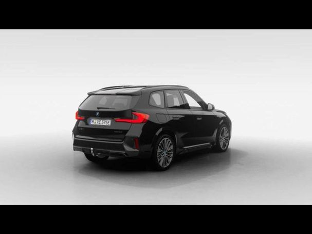 BMW iX1 xDrive30 230 kW image number 9