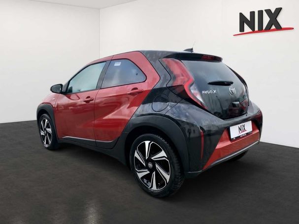 Toyota Aygo X 53 kW image number 2