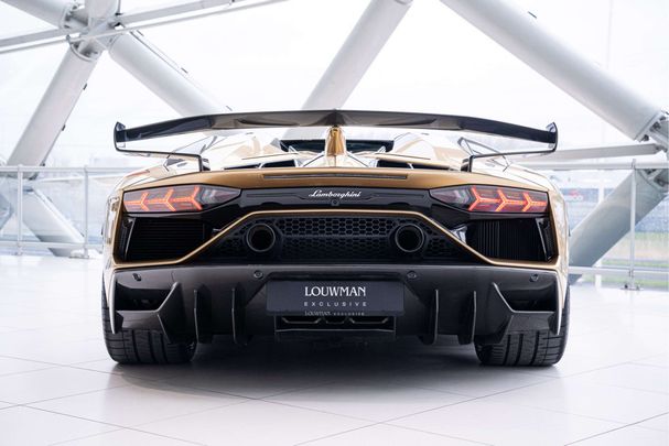 Lamborghini Aventador Roadster SVJ 566 kW image number 9