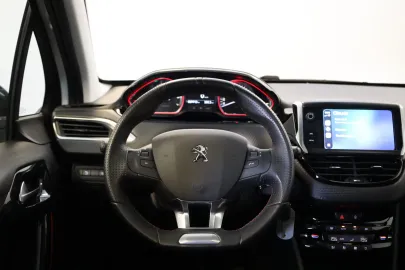 Car image 33