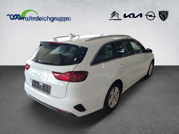 Kia Ceed SW Vision 88 kW image number 2