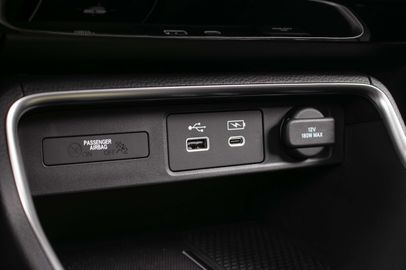 Car image 31