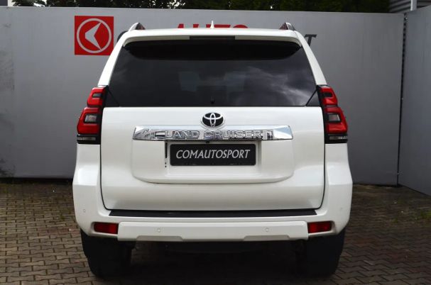 Toyota Land Cruiser 130 kW image number 5