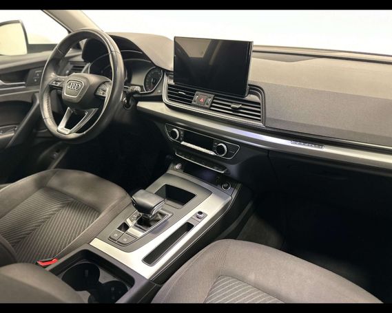 Audi Q5 40 TDI quattro S tronic Business 150 kW image number 5