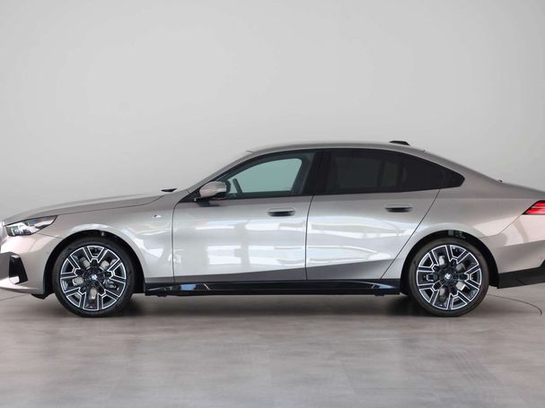 BMW 520i 140 kW image number 8