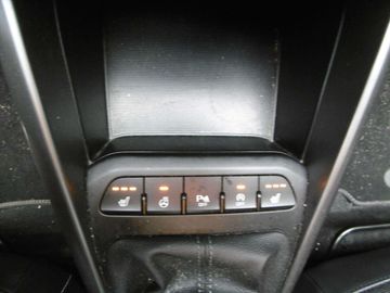 Car image 33