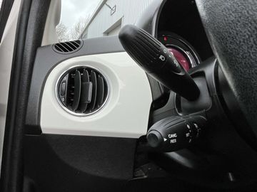 Car image 29