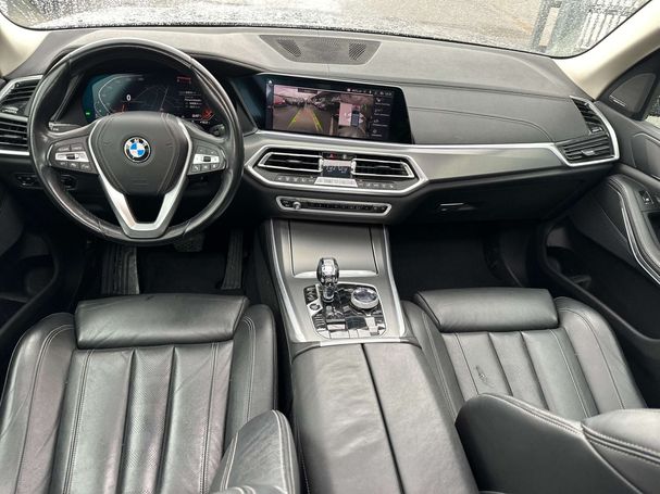 BMW X5 xDrive30d xLine 195 kW image number 11