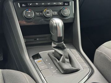 Car image 35