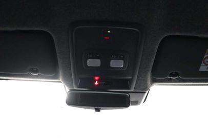 Car image 26