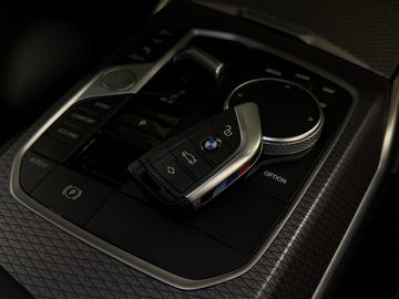 Car image 39