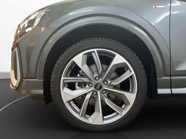 Audi Q2 35 TFSI S-line 110 kW image number 11