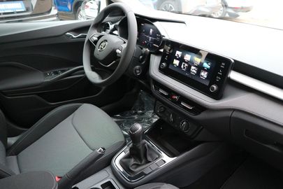 Car image 21