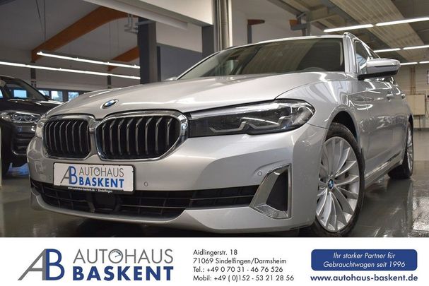 BMW 530d Touring Luxury Line xDrive 210 kW image number 1